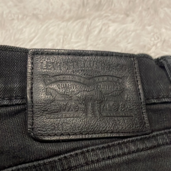 Levi’s 502 Jaime Balmes #8 Black Denim Cut Off Jean Shorts with Patches W32 - Picture 7 of 10